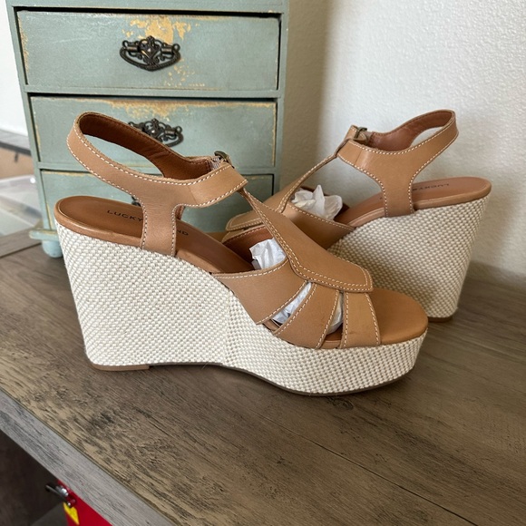 Lucky Brand Tan Wedge Sandals - Picture 5 of 5